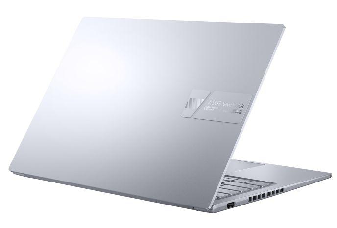 Picture of the Asus VivoBook 14X N3405VA-LY121W laptop in silver