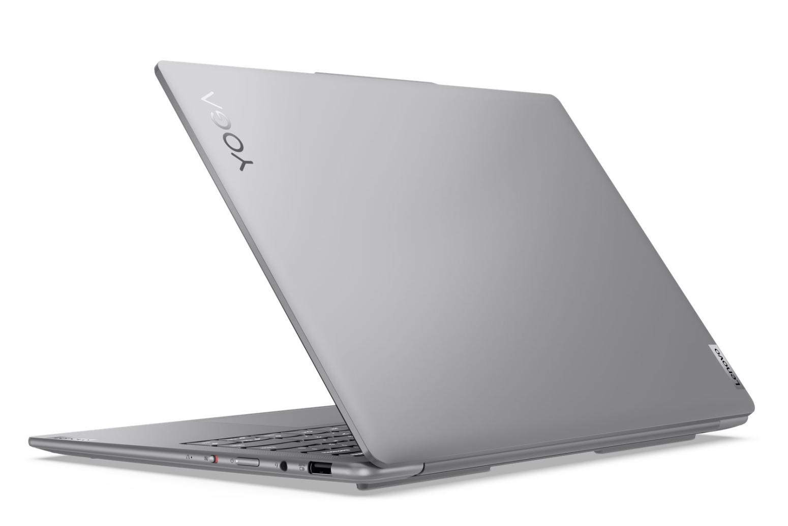 Lenovo Yoga Slim 7 14IMH9 (83CV004QFR) Silver Laptop Image - OLED, 1TB SSD